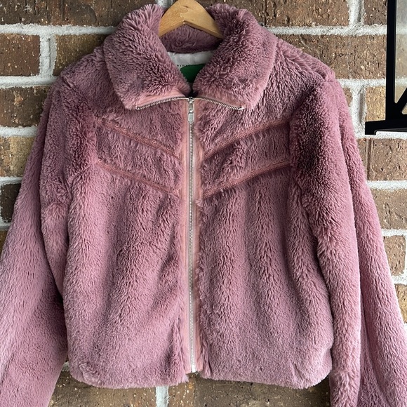 Anthropologie Faux Fur Jacket Teddy Bomber Mauve Dusty Rose Chevron Detail - Picture 5 of 10